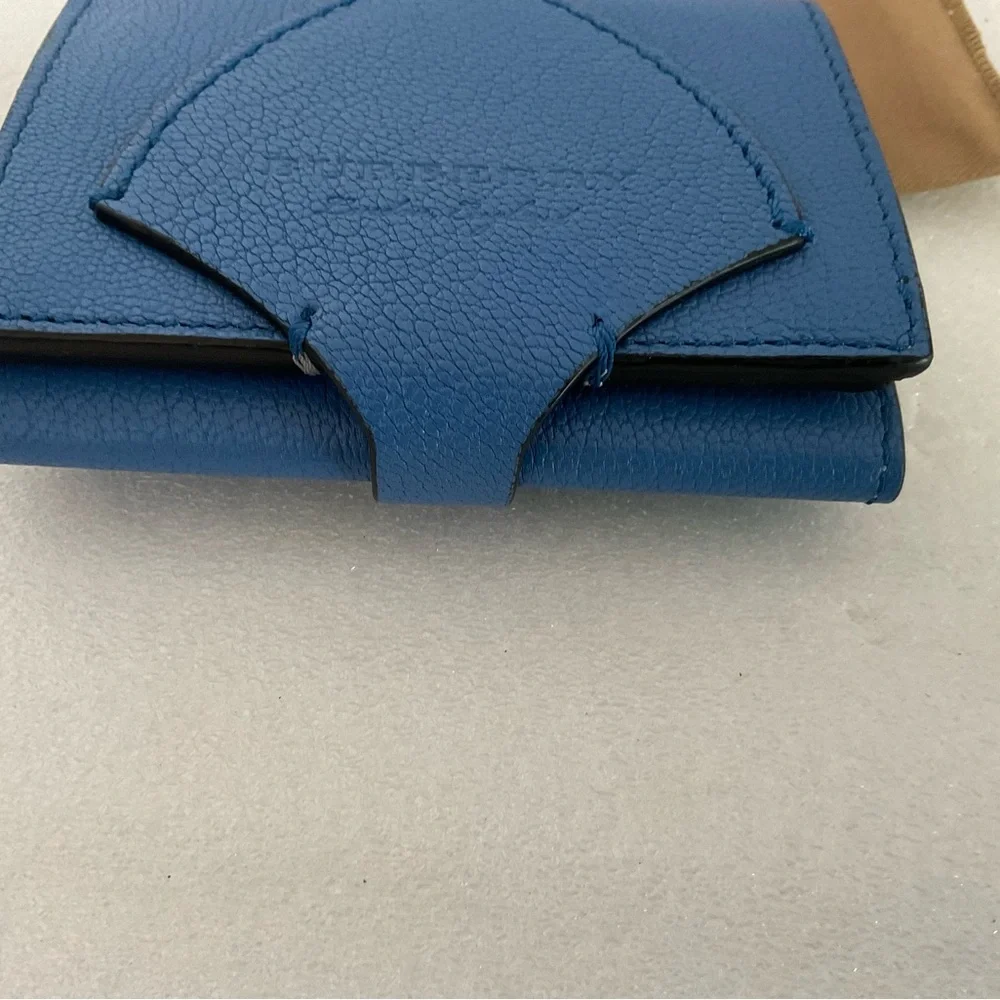 New BURBERRY Harlow Shield Leather Wallet - Picture 3 of 12